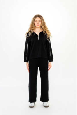 Костюм жіночий